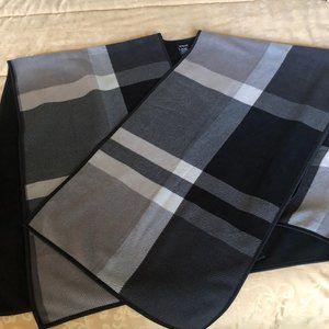 Cozy Fleece Ike Behar Blanket Wrap